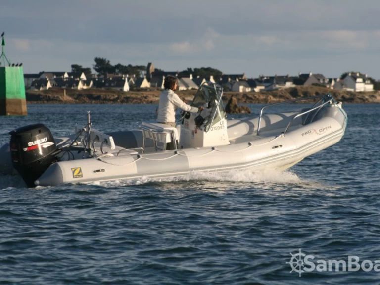 Pronájem Polotuhá loď v Port-Louis -Zodiac ZODIAC 650 PRO OPEN