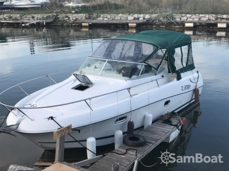 Pronájem lodi Toulon lákavé ceny Leader 805