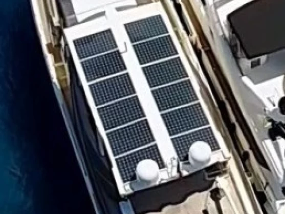 Pronájem lodi Posillipo-Rizzardi Technema 80 v Cannigione na Samboatu