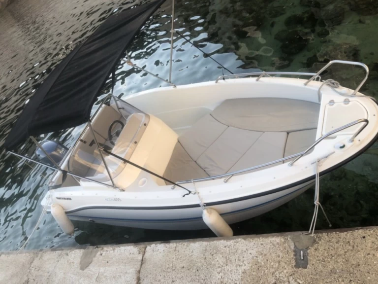Pronájem jachty v Marseille -Quicksilver Activ 455 Open na Samboatu