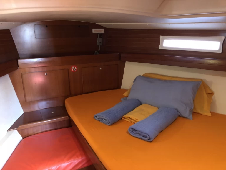 Pronájem lodi Dufour Dufour 365 Grand Large v Sant Antoni de Portmany na Samboatu