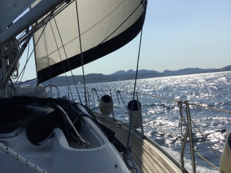 Pronajmout Plachetnice se skipperem či ne Ocean Yachts v Ostia