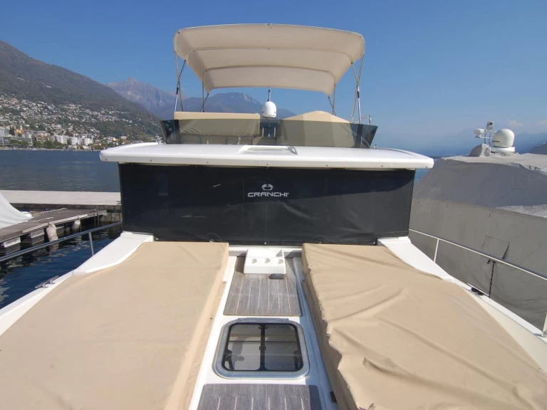 Pronajmout Motorová loď se skipperem či ne Cranchi v Saint-Mandrier-sur-Mer