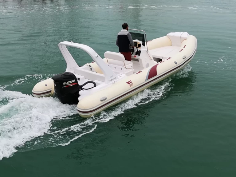 Tiger Top Line 650 jednotlivci a charterové společnosti v Le Havre