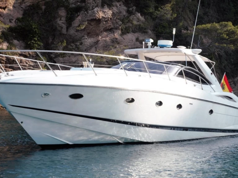 Pronájem Jachta v Mahon -Sunseeker Predator 56