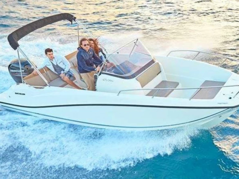 Pronájem lodi Quicksilver Quicksilver 675 Activ Open v Mahon na Samboatu
