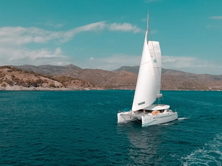 Pronajmout si Lagoon Bliss v Roses