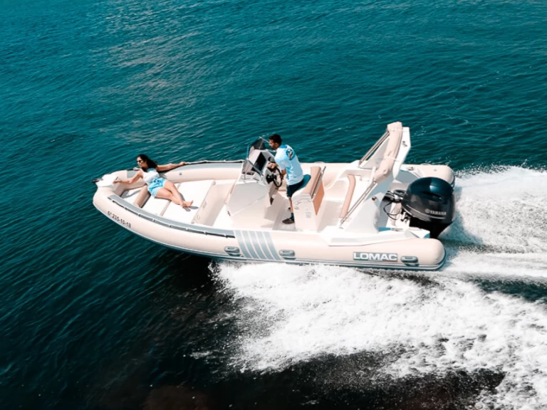 Pronajmout Polotuhá loď se skipperem či ne Lomac v Roses