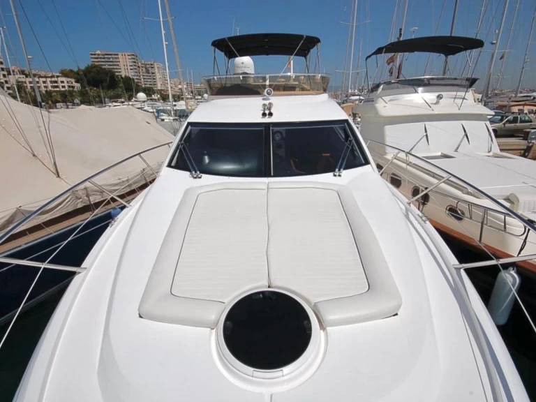 Pronájem Jachta v Cannes -Sunseeker Manhattan 52