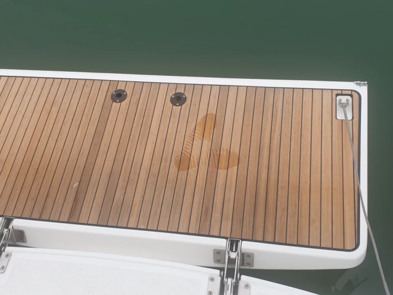 Pronájem Plachetnice Bavaria s licencí