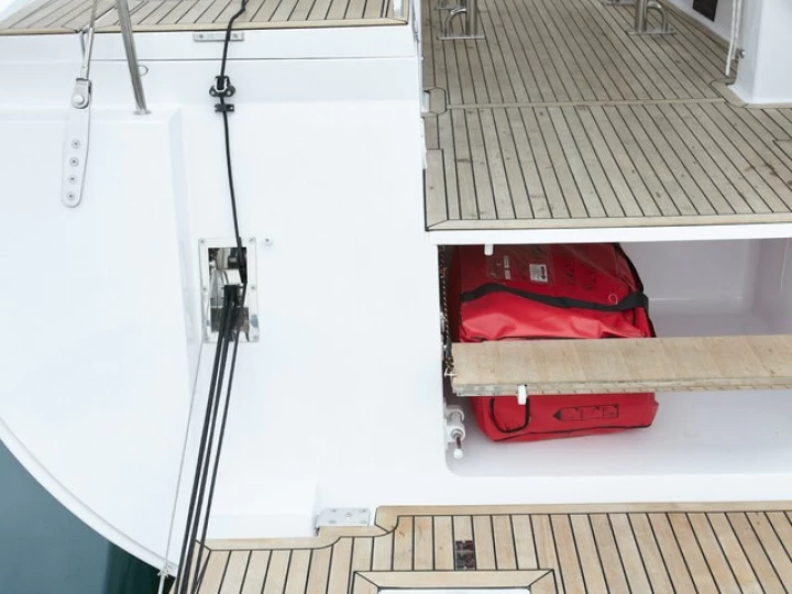 Pronájem Plachetnice Elan s licencí