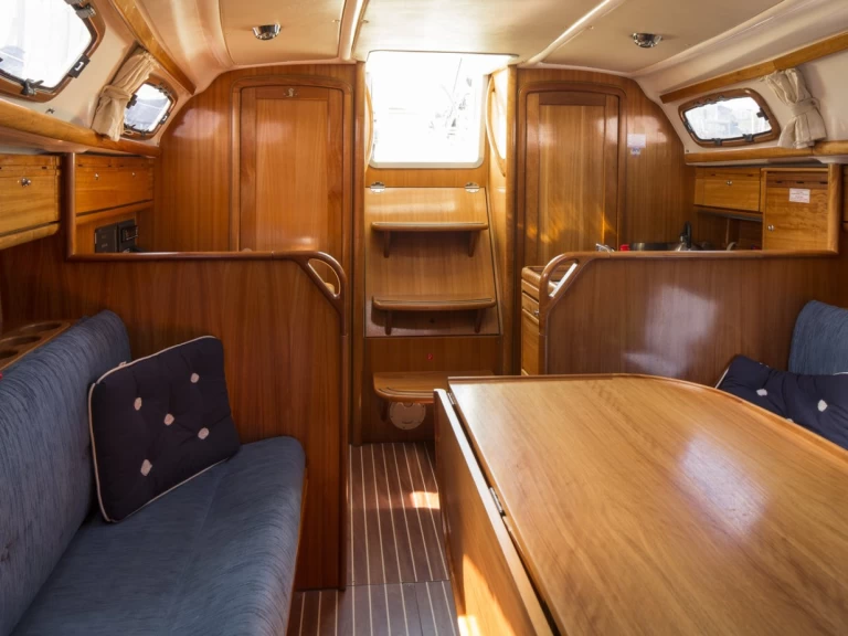 Pronájem lodi Bavaria Bavaria 30 Cruiser v Lidingö na Samboatu