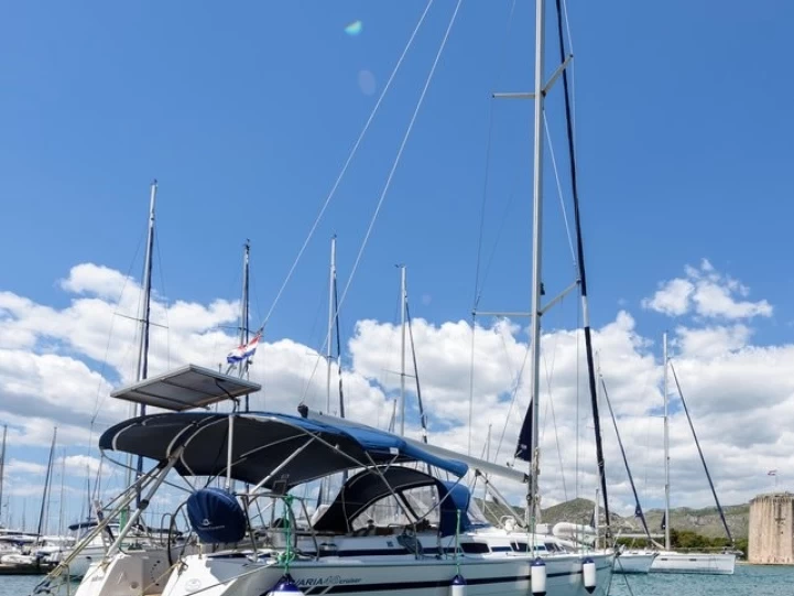 Pronájem lodi Bavaria Bavaria 40 Cruiser v Trogir na Samboatu
