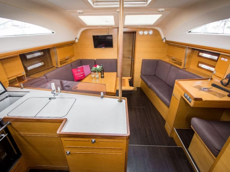 Pronájem lodi Biograd Na Moru lákavé ceny Impression 444