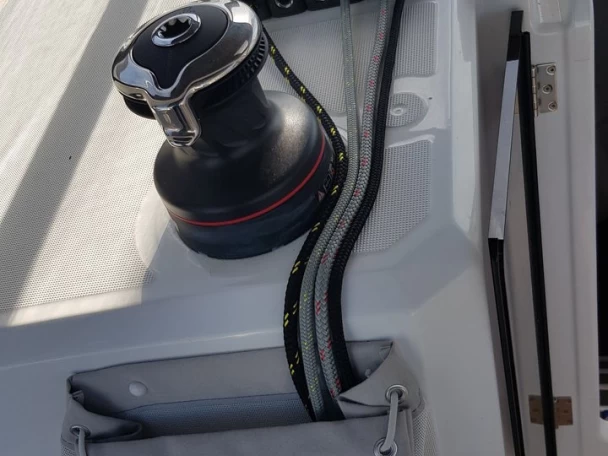 Pronájem Plachetnice Bénéteau s licencí