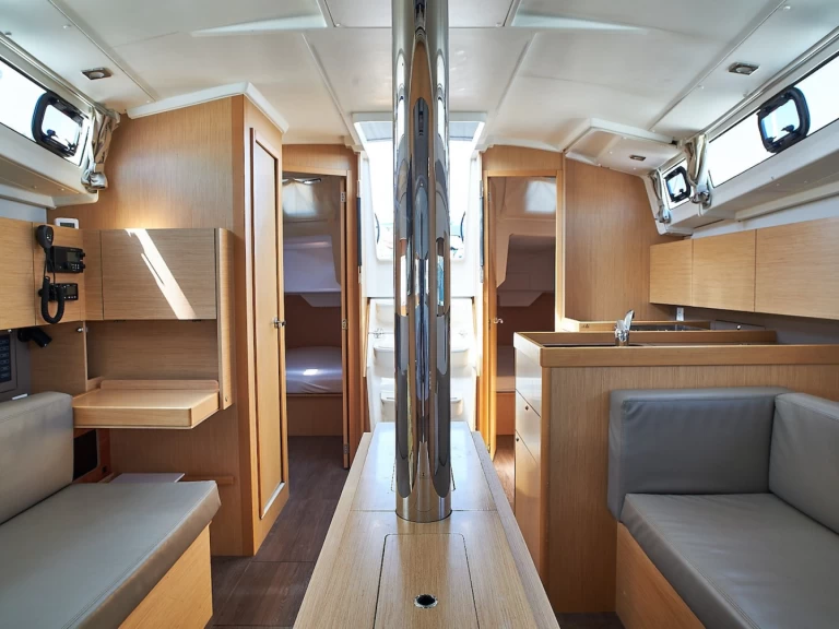 Pronájem jachty v Biograd Na Moru -Bénéteau Oceanis 38.1 na Samboatu