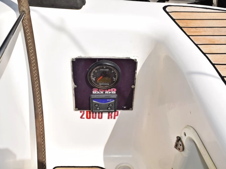 Pronájem lodi Bavaria Cruiser 46 v Kaštela na Samboatu