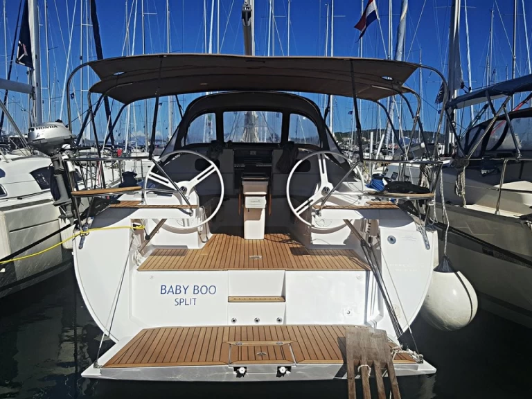 Pronajmout si Elan Impression 45 v Novi Vinodolski