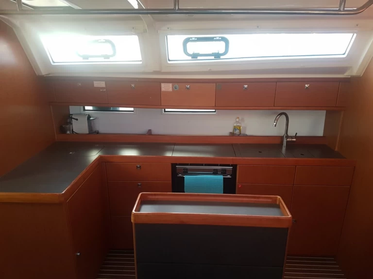 Bavaria Cruiser 46 jednotlivci a charterové společnosti v Punat