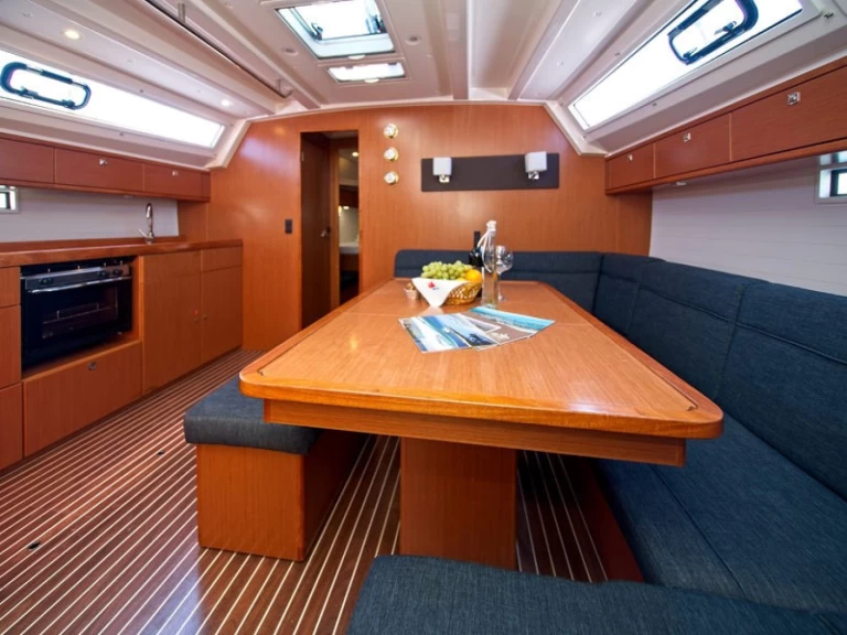 Bavaria Cruiser 46 jednotlivci a charterové společnosti v Murter-Kornati