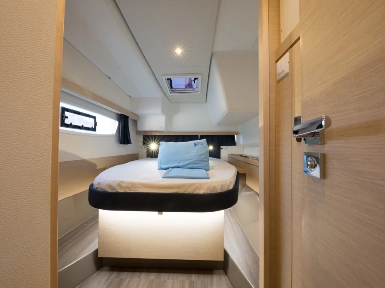 Pronájem jachty v Göcek  -Fountaine Pajot Lucia 40 na Samboatu