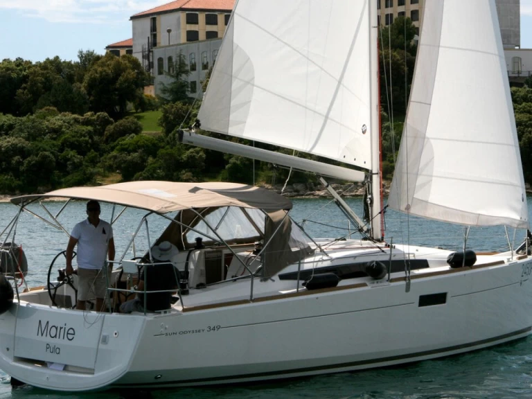 Pronájem lodi Jeanneau Sun Odyssey 349 v Pula na Samboatu