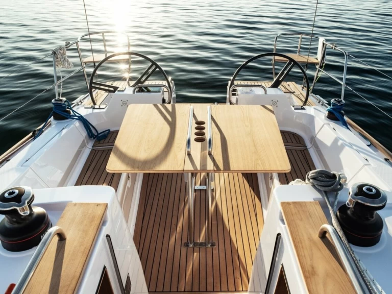 Pronájem lodi Kaštela lákavé ceny Impression 40.1