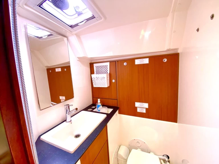 Pronajmout Plachetnice se skipperem či ne Bavaria v Fethiye