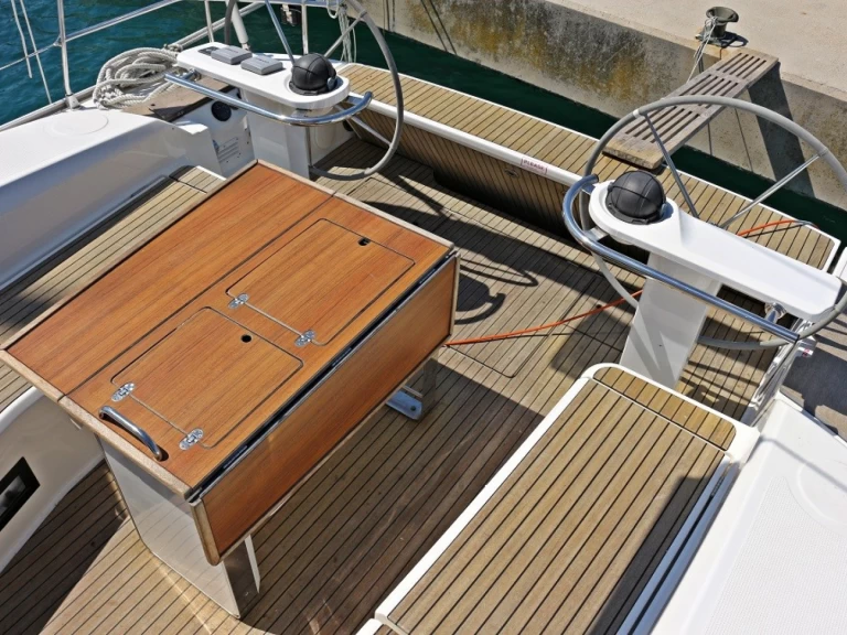 Plachetnice k pronájmu v Sukošan za nejlepší cenu