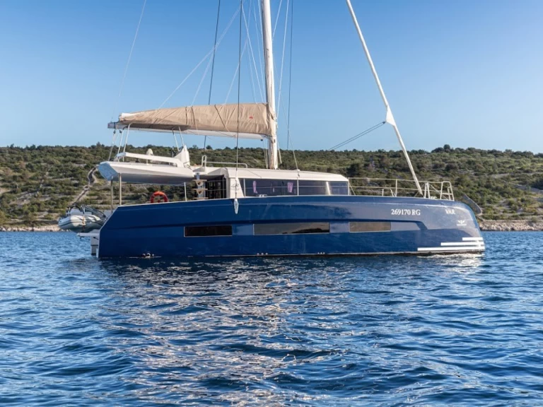Pronájem lodi Dufour Dufour Catamarans 48 Sail v Primošten  na Samboatu