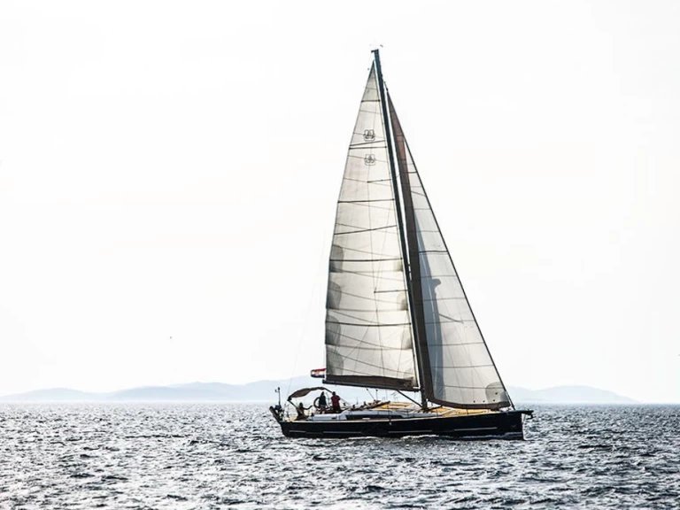 Dufour Dufour 560 Grand Large jednotlivci a charterové společnosti v Primošten 