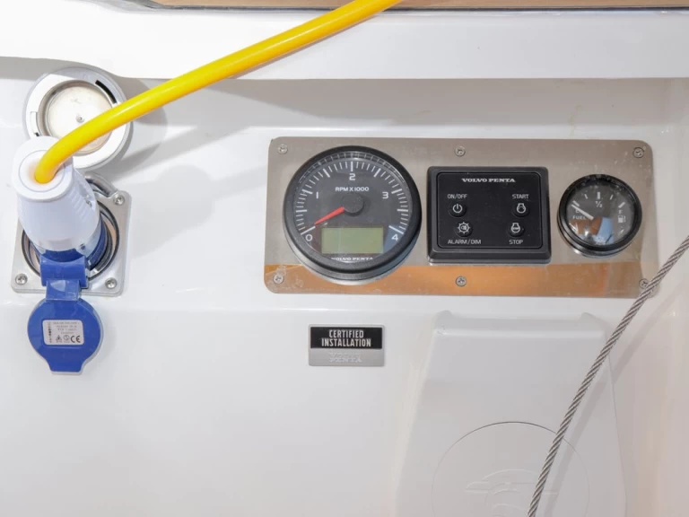 Pronájem lodi Biograd Na Moru lákavé ceny Cruiser 46