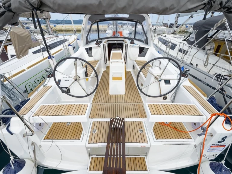 Pronájem Plachetnice v Biograd Na Moru -Jeanneau Sun Odyssey 349
