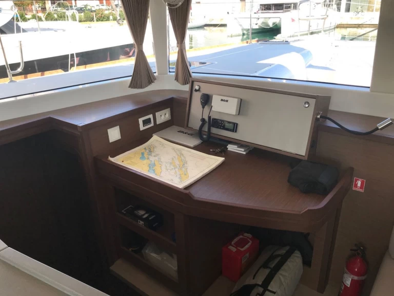 Pronajmout si Lagoon Lagoon 450 F v Kaštela