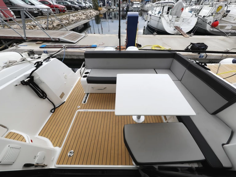 Pronájem Motorová loď v Biograd Na Moru -Jeanneau Merry Fisher 895