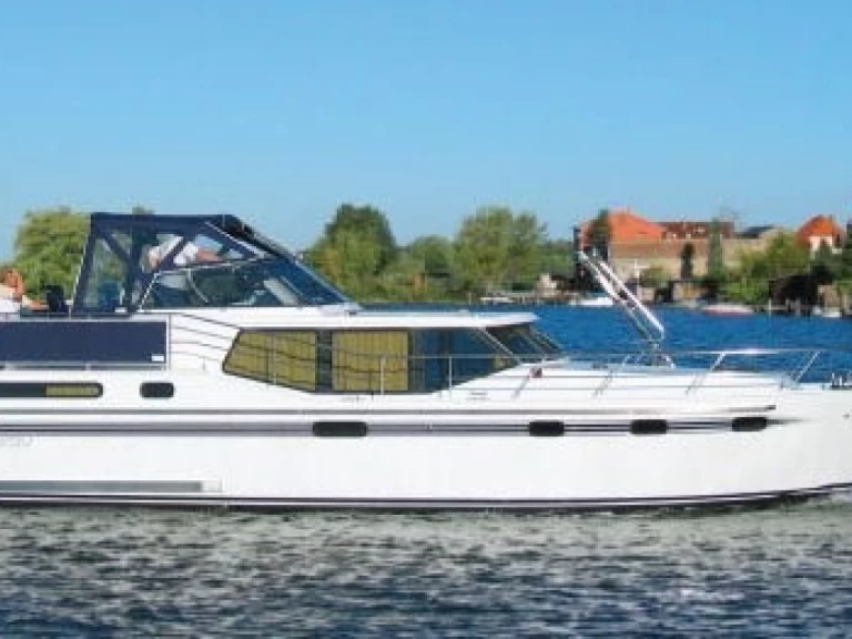 Pronajmout Říční loď se skipperem či ne Vacance v Waren (Müritz)