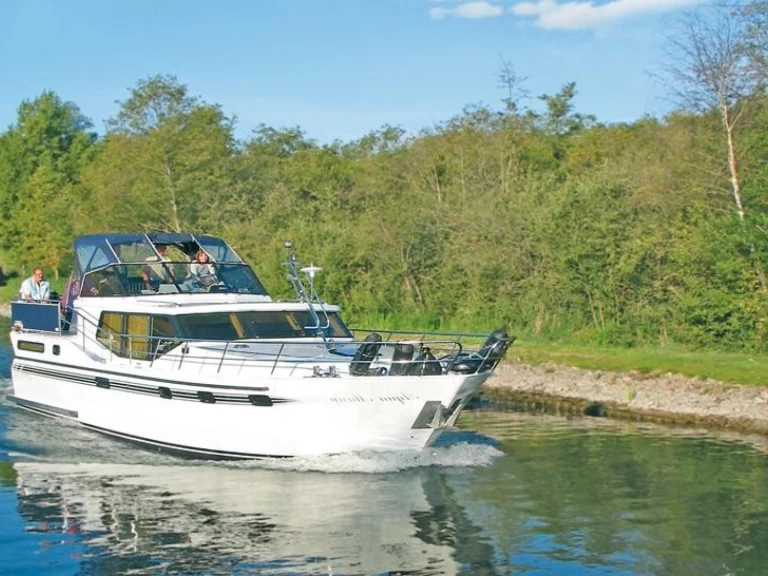 Vacance 1200 SE jednotlivci a charterové společnosti v Waren (Müritz)