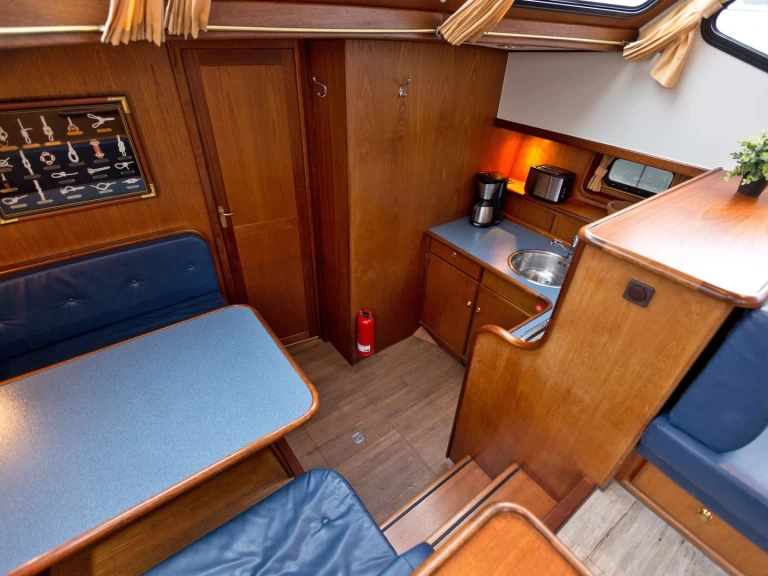 Pronajmout Říční loď se skipperem či ne Vacance v Waren (Müritz)