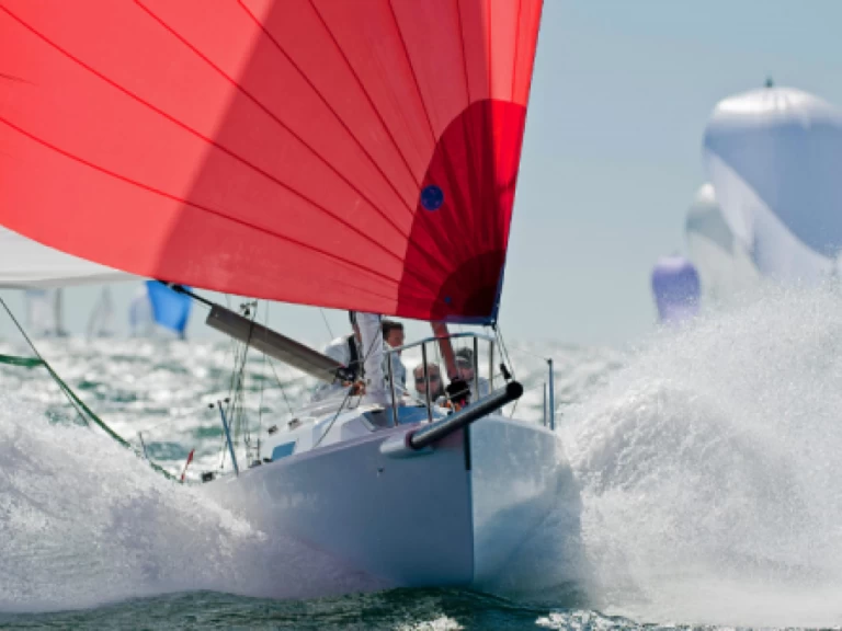 Plachetnice k pronájmu v La Trinité-sur-Mer za nejlepší cenu