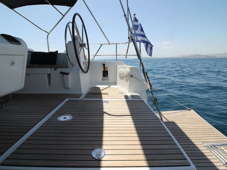 Pronájem jachty v Alimos -Jeanneau Sun Odyssey 509 na Samboatu