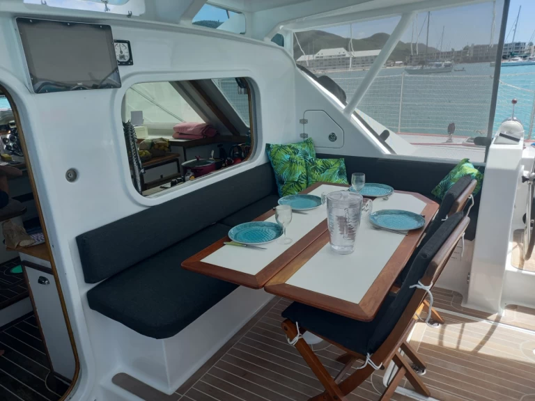 Katamarán k pronájmu v Marigot za nejlepší cenu