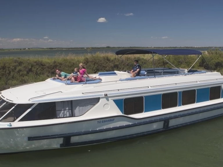 Říční loď k pronájmu v Castelnaudary za nejlepší cenu