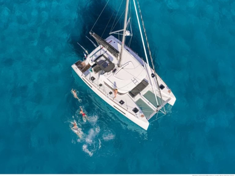 Pronájem lodi Šibenik  lákavé ceny Lagoon 40