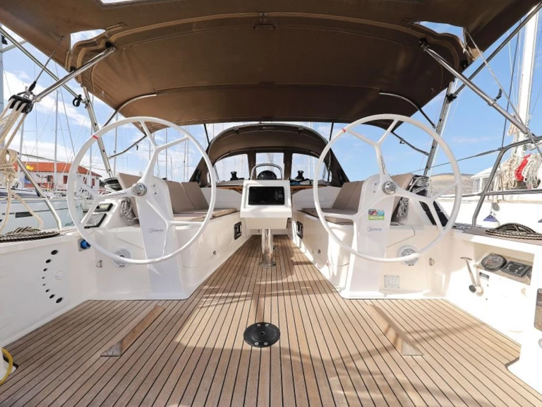 Plachetnice k pronájmu v Trogir za nejlepší cenu