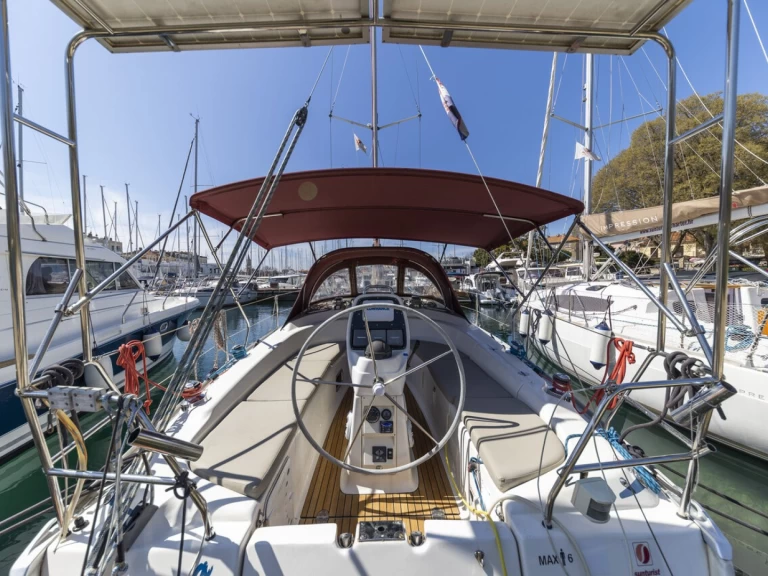 Pronájem Plachetnice v Zadar -Bavaria Bavaria 34 Cruiser - 2 cab.