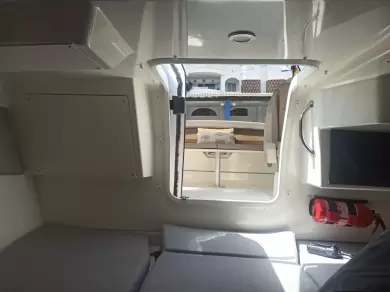 Pronájem Motorová loď v Puerto Marina Benalmadena -Quicksilver 605 CRUISER