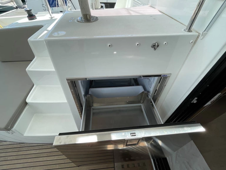 Katamarán k pronájmu v Road Town za nejlepší cenu