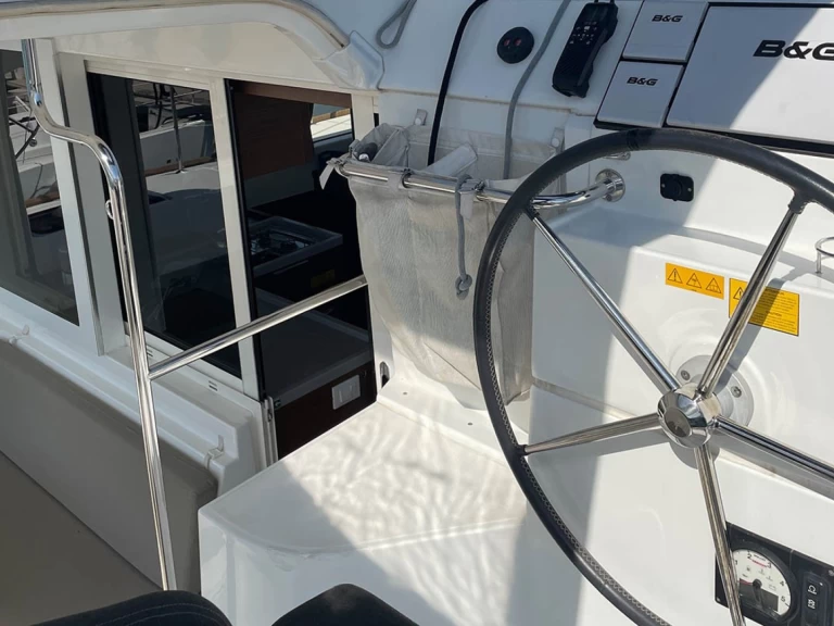 Pronájem Katamarán v Donji Seget -Lagoon Lagoon 40