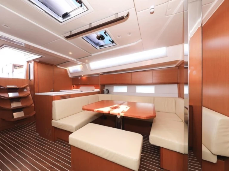 Pronájem lodi Bavaria Bavaria C45 v Biograd Na Moru na Samboatu