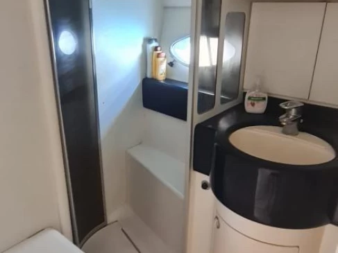 Motorová loď k pronájmu v Cannes za nejlepší cenu
